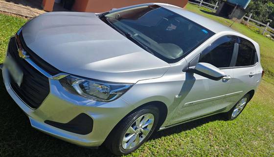 CHEVROLET ONIX 1.0 FLEX LT MANUAL CHEVROLET ONIX 1.0 FLEX LT MANUAL